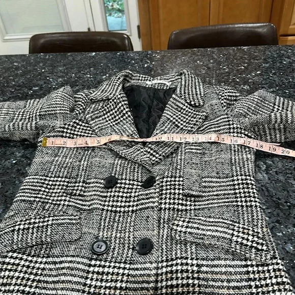 Ladies Double breasted Coat Black/White Button up - Picture 3 of 8